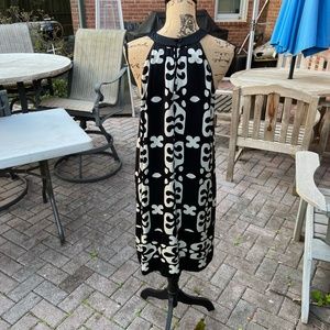 INC International Gorgeous and unique 100% Silk Black and white dress